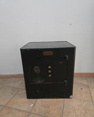 Antica cassaforte 