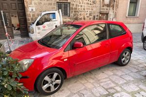 Ford Fiesta 1.200cc