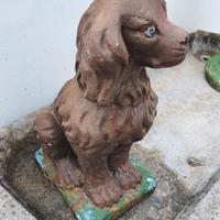 Statua cane in cemento