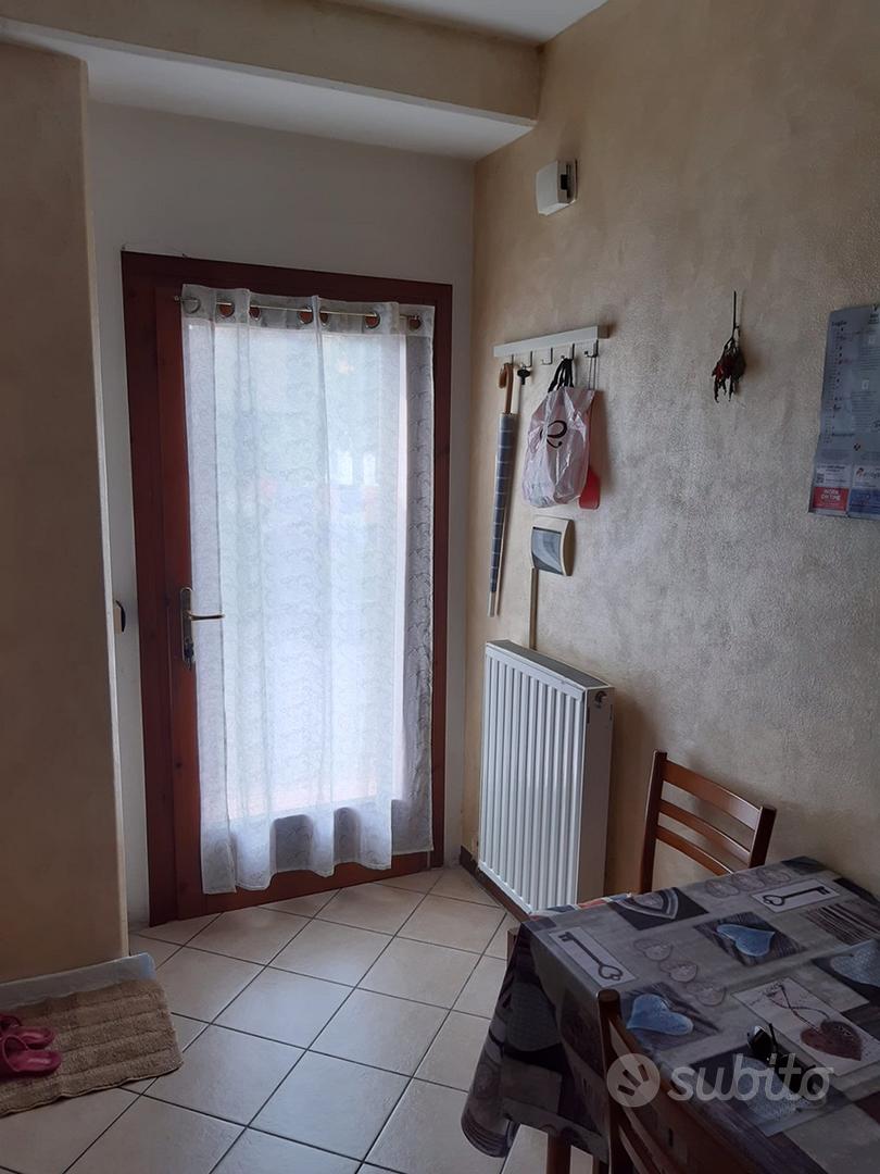 Bilocali arredati - Vista 3