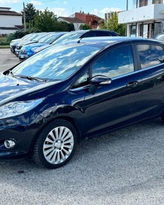 FORD Fiesta 1.4 TDCi 68CV 5 porte Titanium