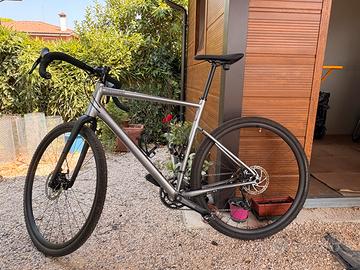 Bici Gravel cannondale