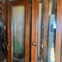 Finestre legno con doppio vetro