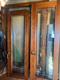 Finestre legno con doppio vetro