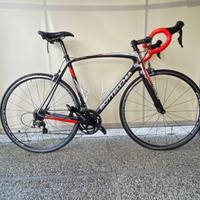 Bici da corsa in carbonio