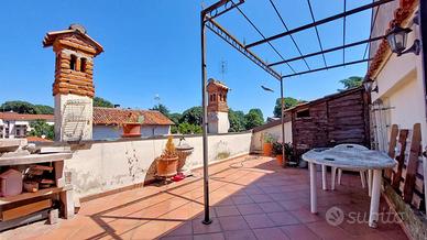 Trilocale con soppalco e terrazzo
