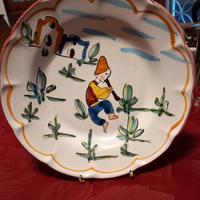Piatto ceramica di Vietri pifferaio