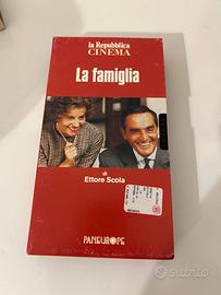 VHS videocassetta LA FAMIGLIA Ettore Scola