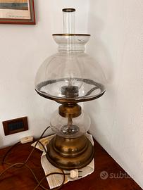 Lampada da tavolo vintage