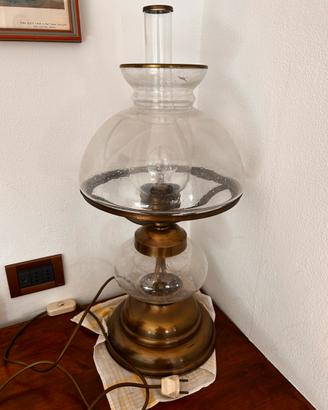 Lampada da tavolo vintage