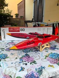 barca radiocomandata Racent Vector 80