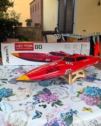 barca radiocomandata Racent Vector 80
