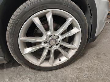 cerchi e gomme 19 per Mercedes gla 