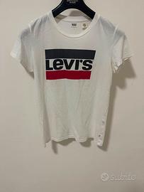 Tris di magliette Levis 
