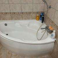Vasca da bagno angolare
