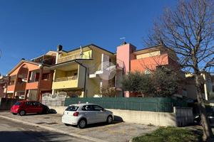 4 LOCALI A COLLI AL METAURO