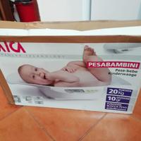 Bilancia per neonati Laica