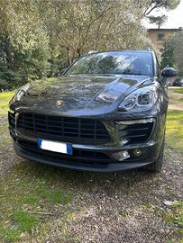 Porsche Macan 2.0 252 cv