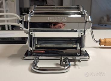 Macchina per la pasta Imperia 