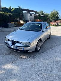 Alfa 156