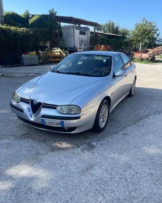 Alfa 156