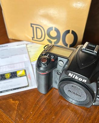 Nikon D90
