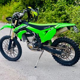 Kawasaki KX KXF 450 - 2023 targata motard