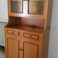Armadio in legno da cucina o soggiorno