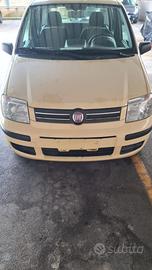 Fiat Panda compreso di 1 anno di assicurazione