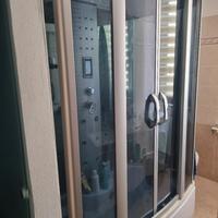 Cabina Doccia con vasca idromassaggio