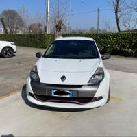 Clio rs 2000