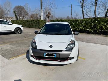 Clio rs 2000