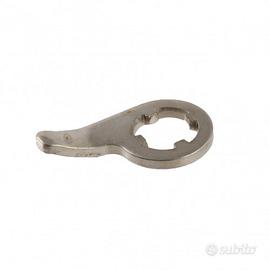 Piastrina serratura apertura sella Cagiva Aletta O