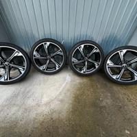 Ruote originali AUDI A4 B9 19” con gomme 245/35 19