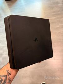 Sony PlayStation 4 Slim 500 GB + 2 Controller