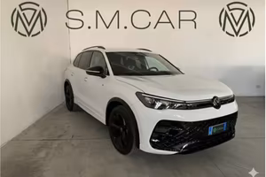 Volkswagen Tiguan R-Line eTSI GARANZIA FINO 2028