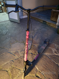 Mono pattino a 3 ruote Monster high