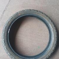 gomme 110/80/19 Pirelli 