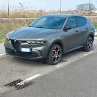 L'Alfa Romeo Tonale Plug-in Hybrid Q4 Veloce