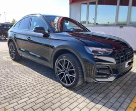Q5 Sportback 40 2.0 tdi mhev Tetto BAdvanced