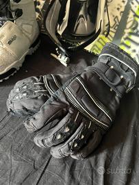 ATTREZZATURA SNOWBOARD