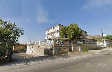 NEGOZIO A CASTROVILLARI