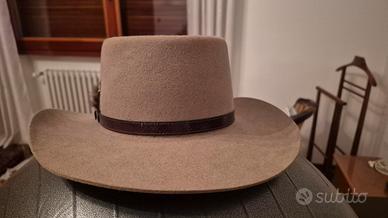 Cappello Akubra