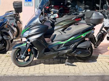 Kawasaki J300 + PROMOZIONE