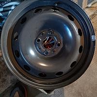 4 cerchi in ferro mai usati fiat