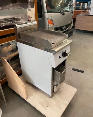 Fry top a gas piastra singola con vano a giorno