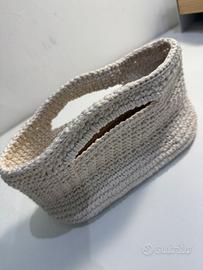 Borsa mare estiva ad uncinetto realizzata a mano