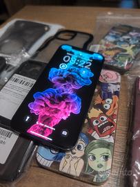 iPhone 12 Black nessun graffio e 7 cover 