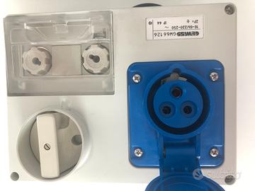 Quadro Presa europea per esterno  Gewiss GW 66 126