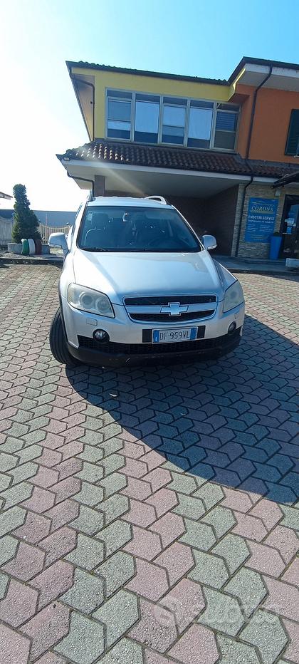 CHEVROLET Captiva